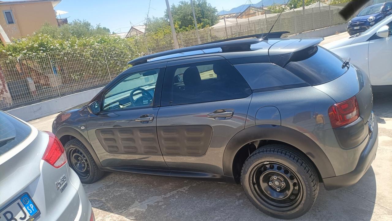 Citroen C4 Cactus PureTech 82 Shine
