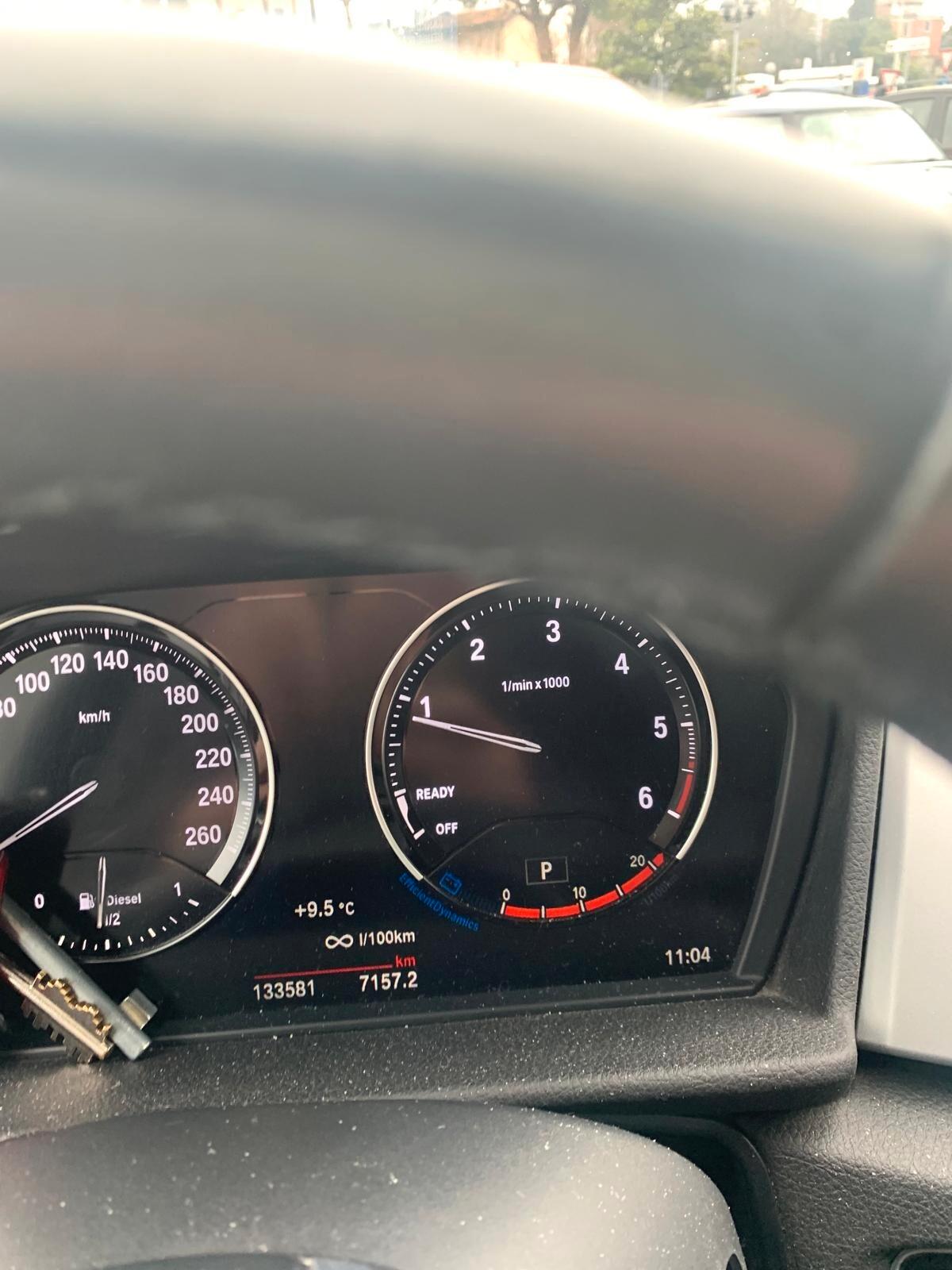 Bmw 2er Active Tourer 218 d Active Tourer Business aut.