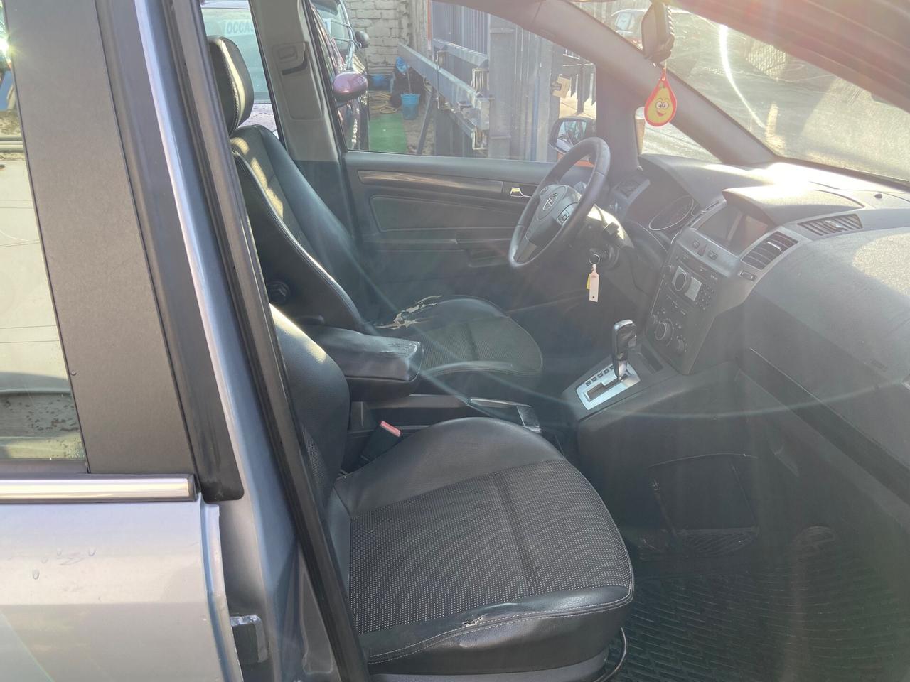 Opel Zafira 1.9 CDTI 101CV Club automatica