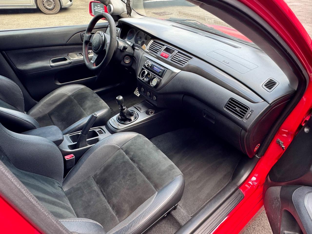 Mitsubishi Lancer 2.0 16V 4p. 4WD Evolution IX GSR