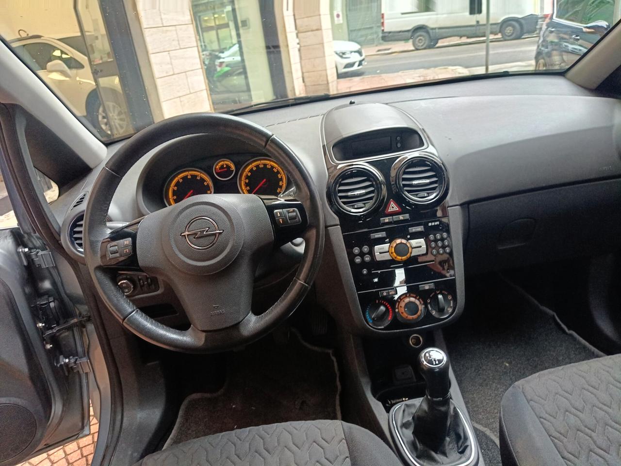 Opel Corsa 1.2 5 porte Edition-Neopatentati-Euro5490