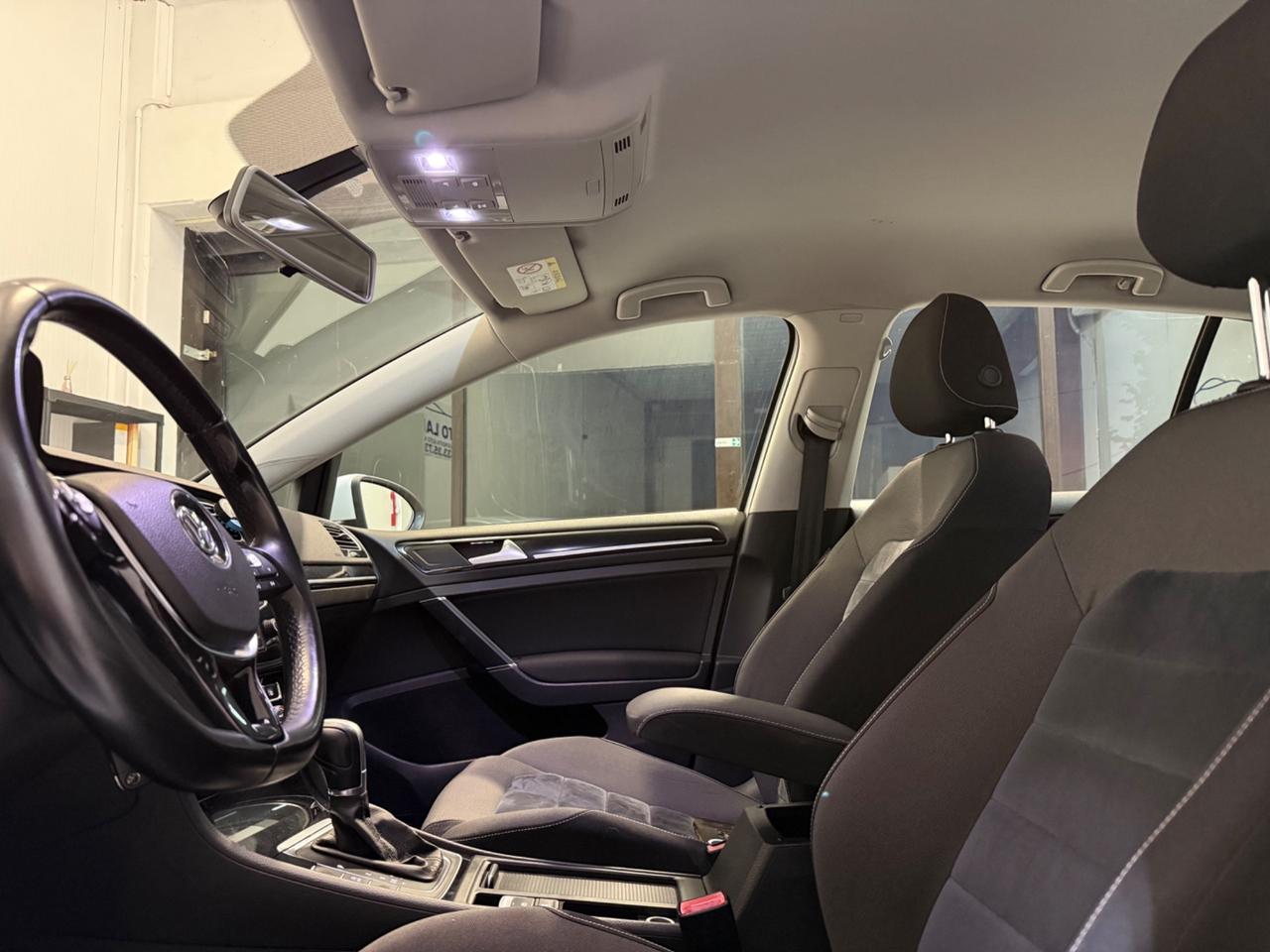 Volkswagen Golf 1.6 TDI 110 CV DSG 5p. Business BlueMotion Technology