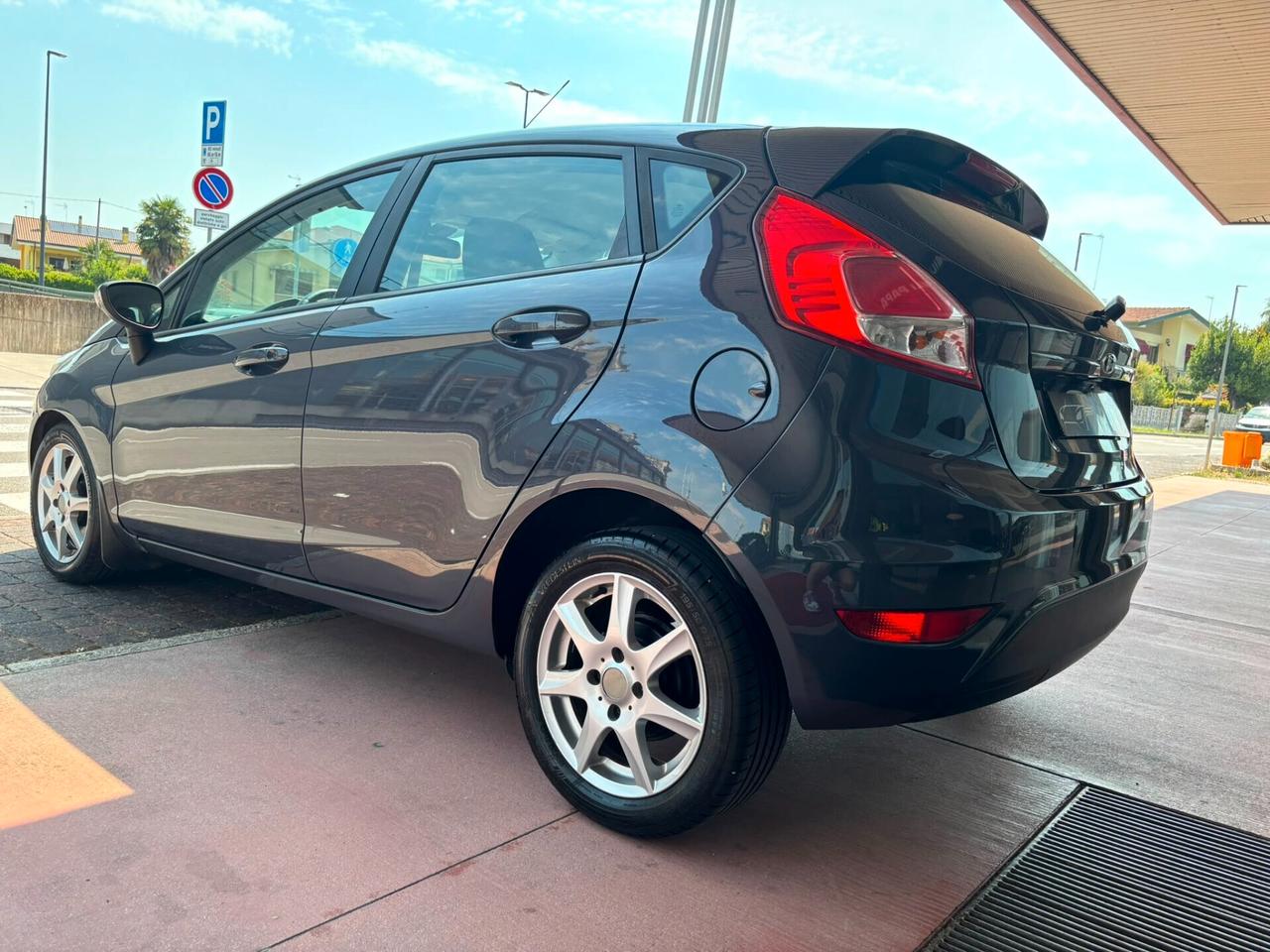 Ford Fiesta 1.2 82 CV 5 porte