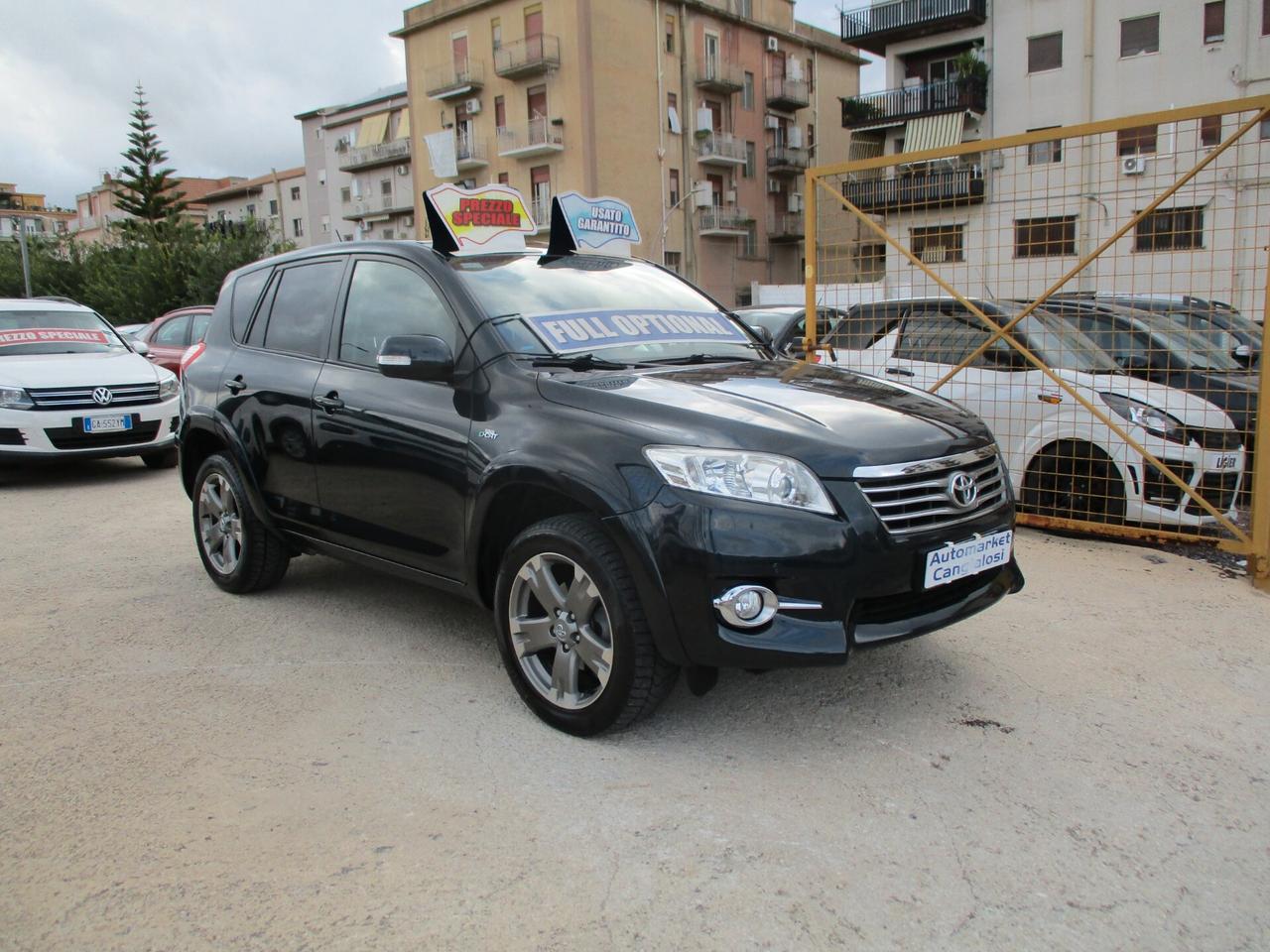 Toyota RAV 4 Crossover 2.2 D-Cat A/T 150 CV 2010