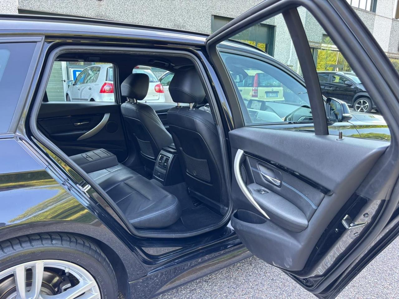 Bmw 318d Touring Msport”PELLE”AUTOMATICA “8CERCHI
