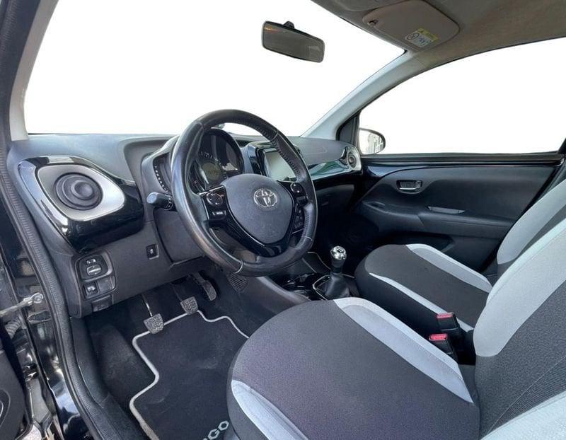 Toyota Aygo Aygo 1.0 VVT-i 69 CV 3 porte x-clusiv