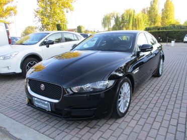 JAGUAR XE 2.0 D Turbo Pure Navi/Frenata/SensoriPark