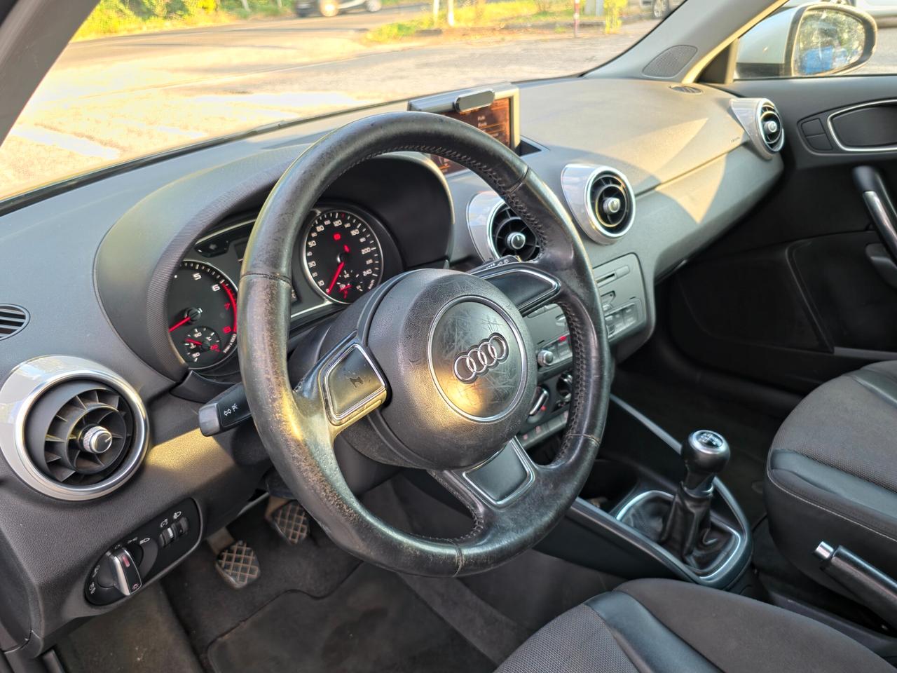 Audi A1 1.2 TFSI Ambition CV-86 E5B Manuale NEO 2011