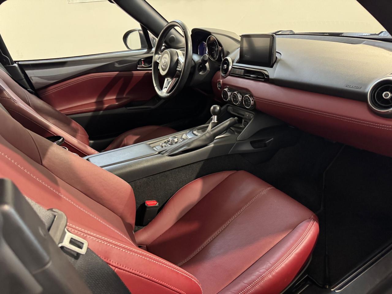 Mazda MX-5 1.5L Skyactiv-G 1 PROPRIETARIO