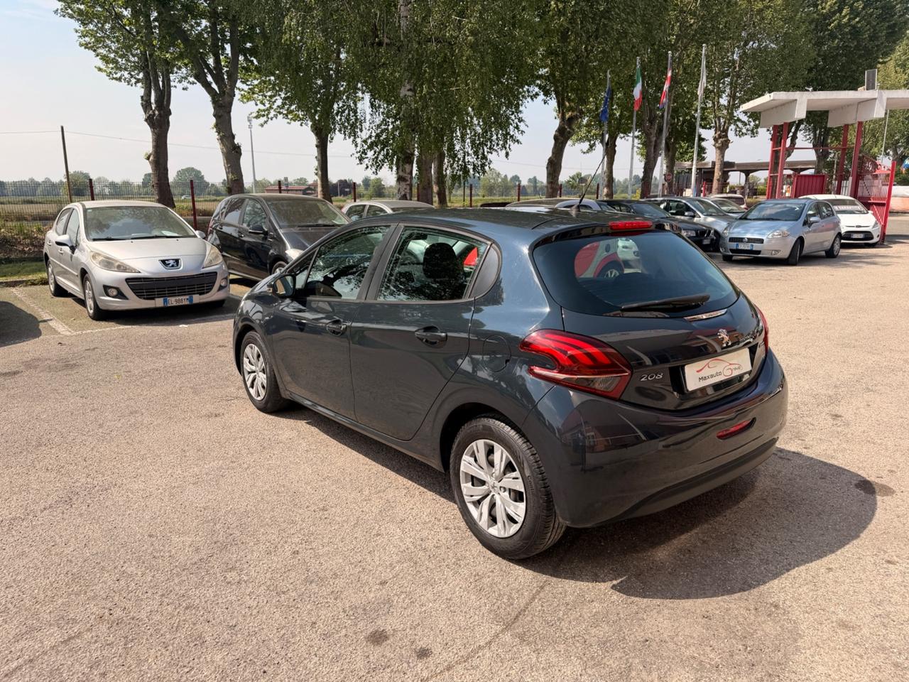 Peugeot 208 PureTech 82 5p. GPL Active