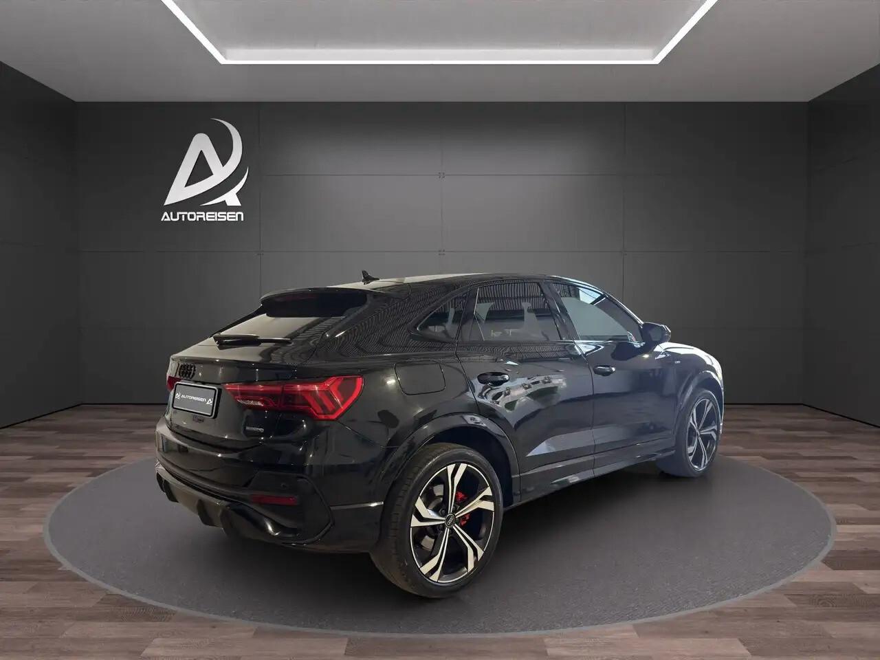 Audi Q3 Sportback 45 2.0 tfsi S line edition quattro s-tronic pack black Virtual plus cerchio 20