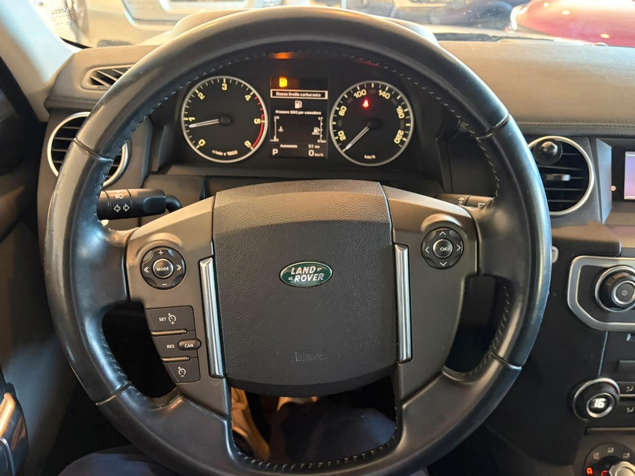 Land Rover Discovery 4 3.0 SDV6 245CV SE