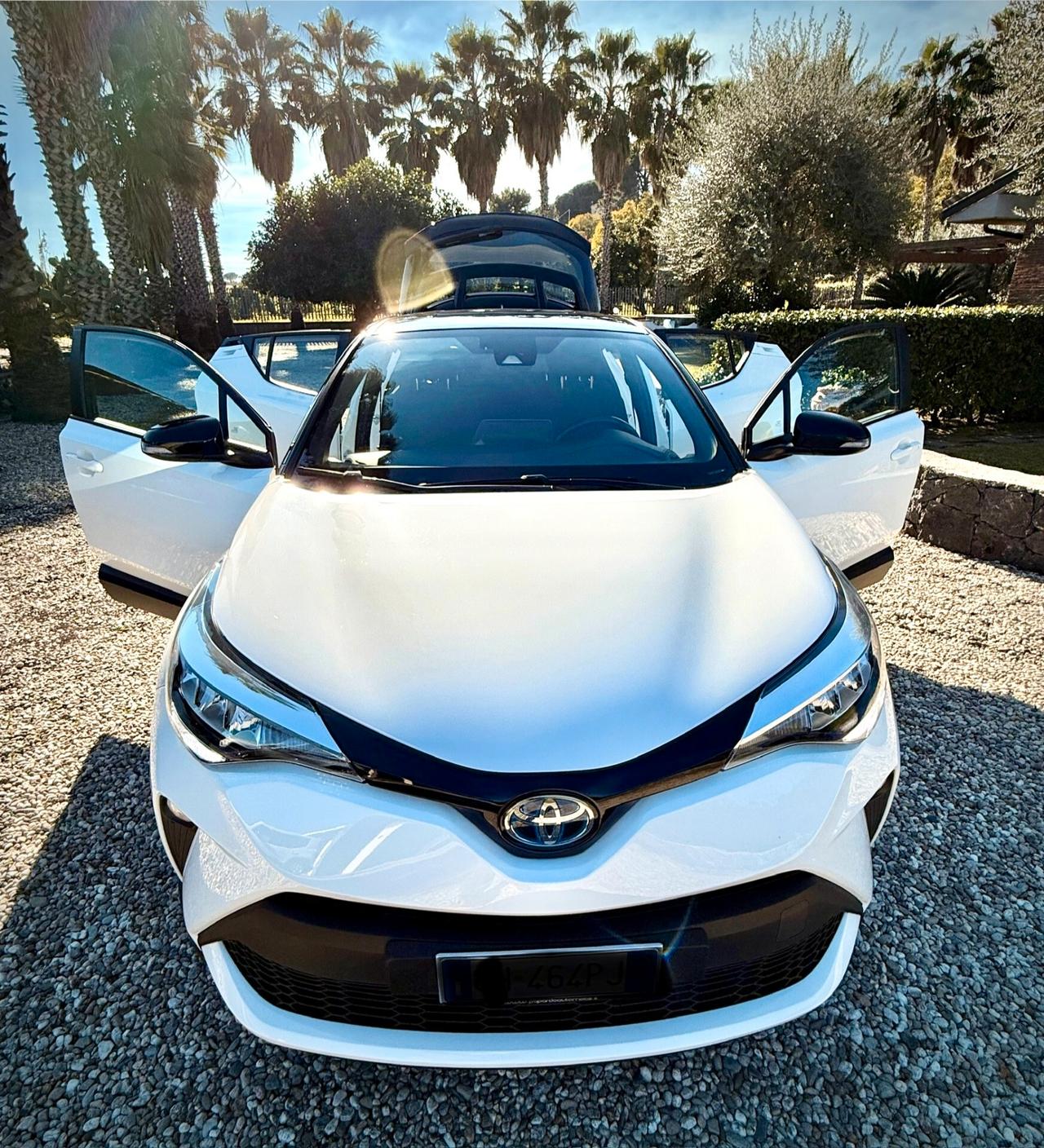 Toyota C-HR 1.8 Hybrid E-CVT Business PARI AL NUOVO