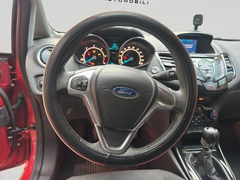 FORD Fiesta 6ª serie Fiesta 1.5 TDCi 75CV 3 po...