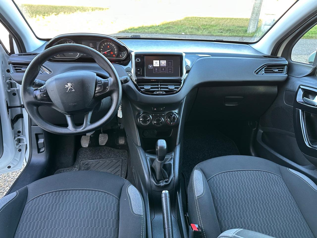 Peugeot 208 PureTech 82 5 porte Allure