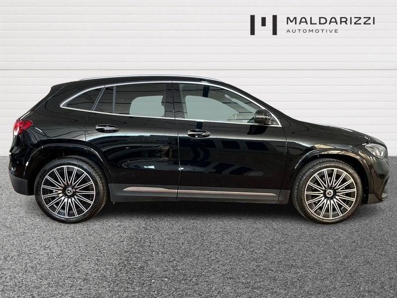 Mercedes-Benz GLA GLA-H247 2023 200 d AMG Line Premium Plus auto