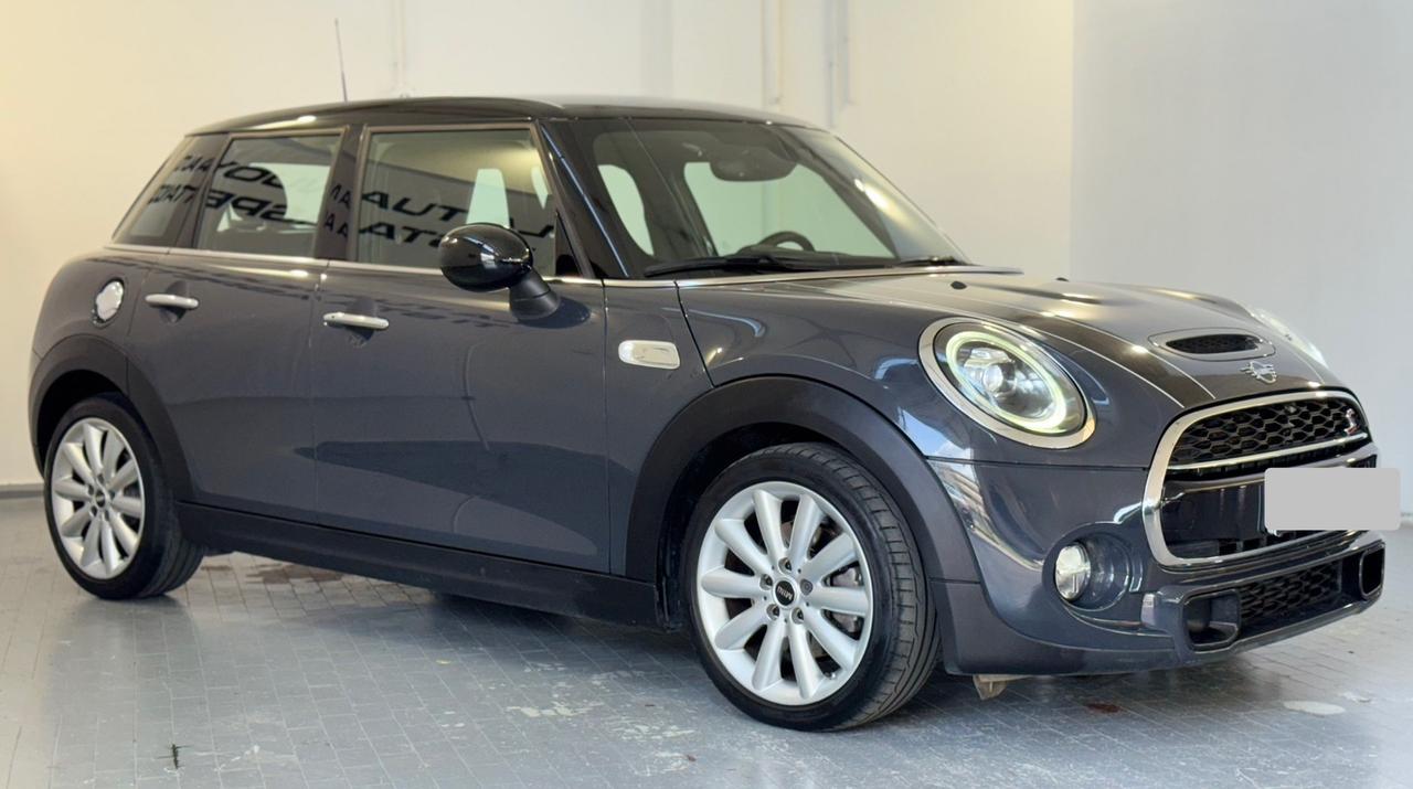 Mini Mini 2.0 Cooper SD aut. Hype 5 porte