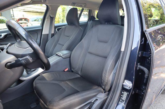 VOLVO V60 D2 Geartronic Automatica Navi Tel USB LED Cockpit