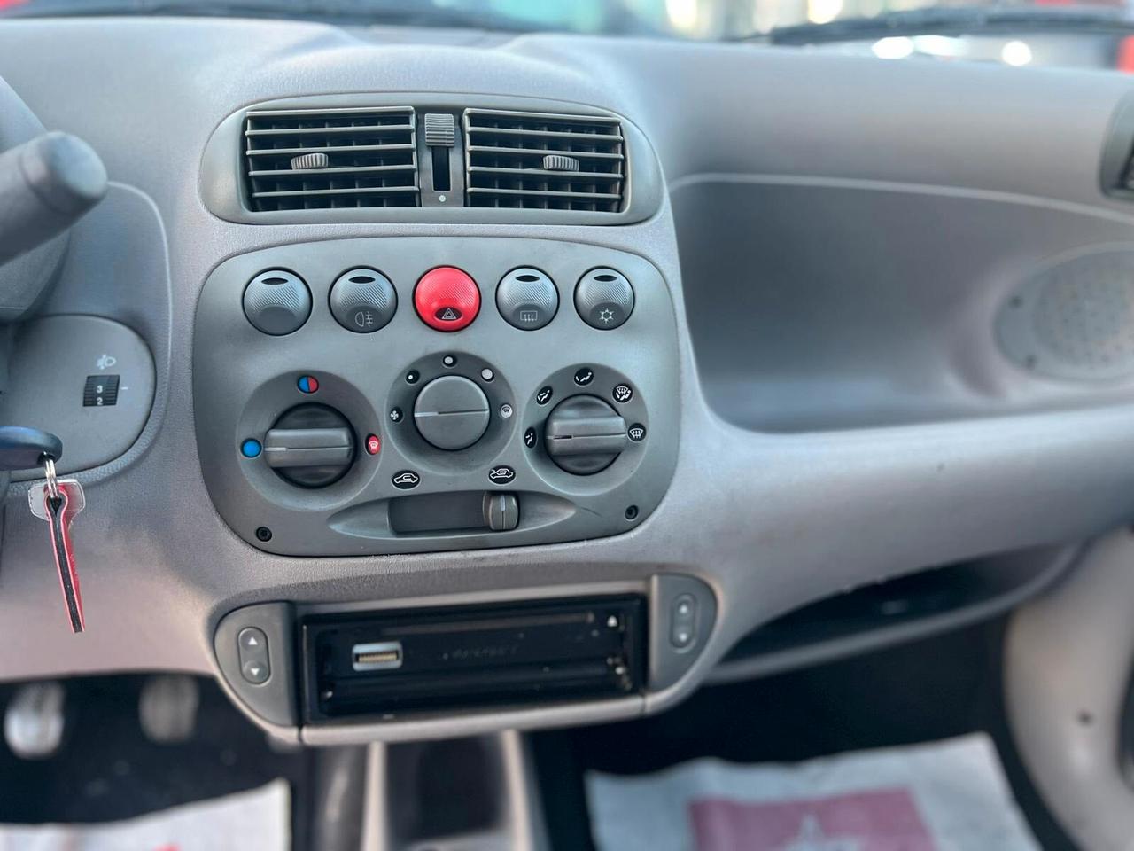 Fiat 600 1.1 ACTIVE OK NEOPATENTATI