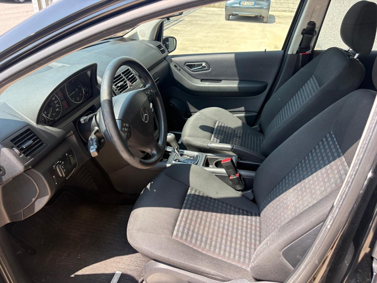 Mercedes-benz A 160 CDI AUTOMATIC Executive