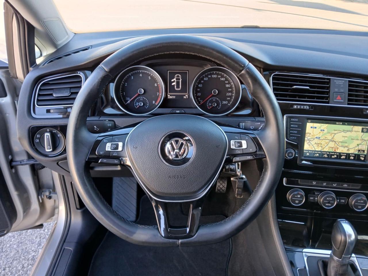 Volkswagen Golf Variant 1.4 TGI DSG Highline BlueMotion