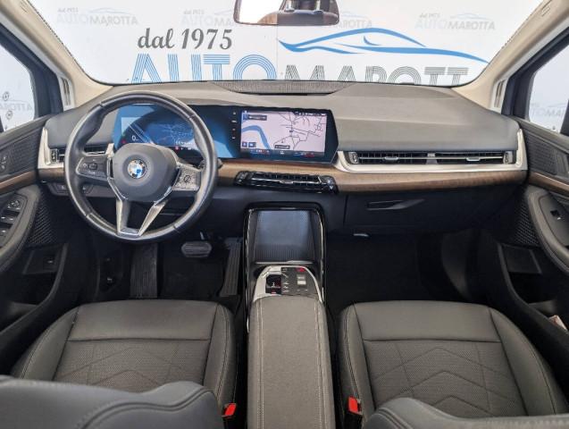 BMW Serie 2 220i mhev 48V Luxury auto