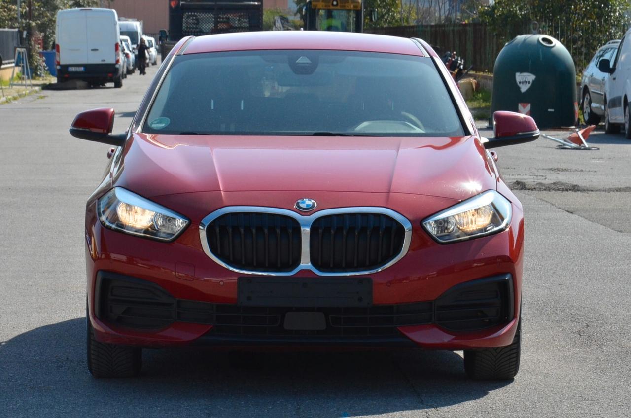 Bmw 116d 5p. SportLine
