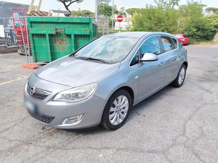 Opel Astra 1.7 CDTI 110CV 5 porte Cosmo