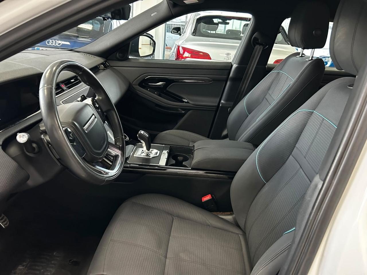 Land Rover Range Evoque 2.0 MHEV AWD R-Dynamic 2019