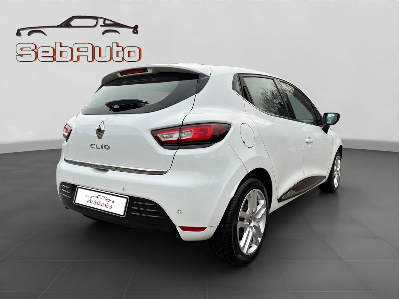 Renault Clio dCi 8V 75 CV 5 porte Moschino Zen ( IVA A PARTE )