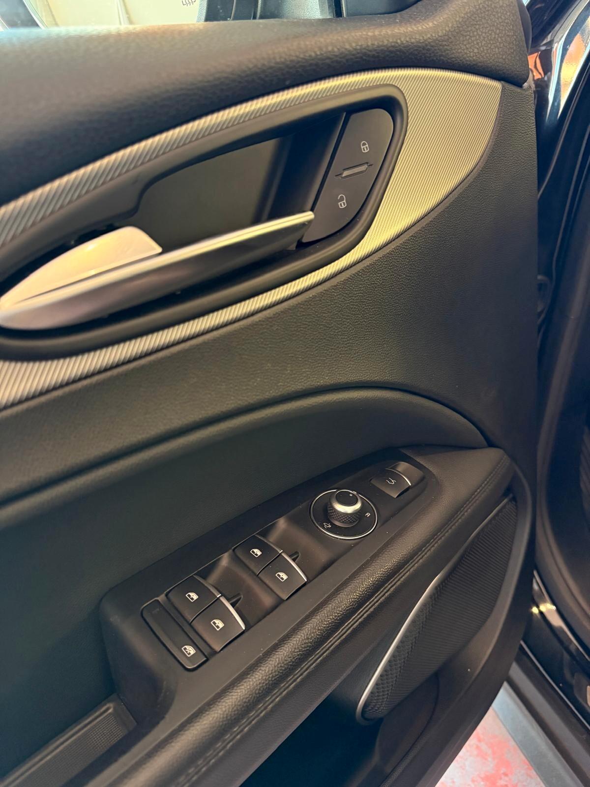 Alfa Romeo Stelvio 2.2 190 CV AT8 Q4 Sprint