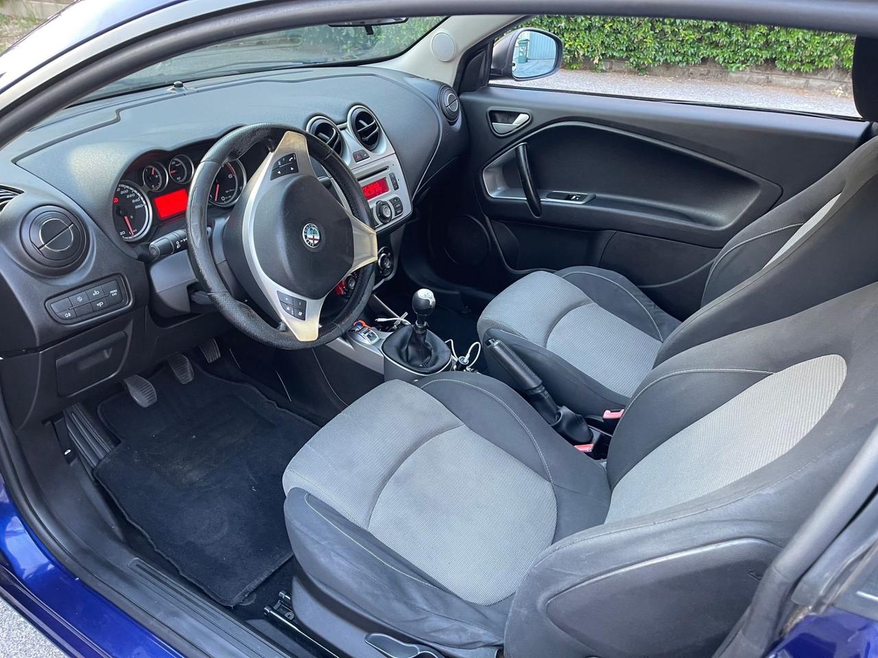 Alfa Romeo MiTo 1.3 JTDm-2 95 CV S&S Distinctive Sport Pack