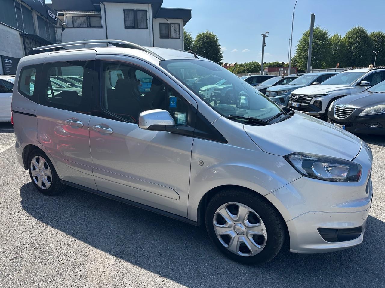 Ford Tourneo Courier 1.0 EcoBoost 100 CV Plus
