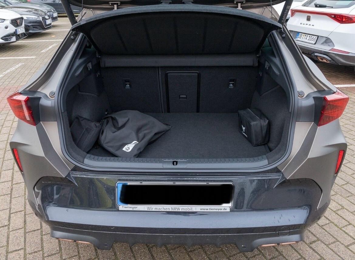 Cupra Formentor 1.5 eHybrid 272 cv 30KM/LITRO