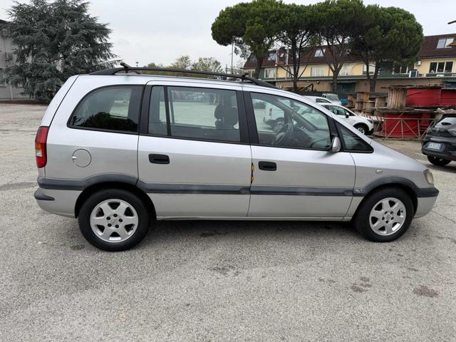OPEL Zafira 2.2 16V DTI 7posti senza nessun lavoro da fare