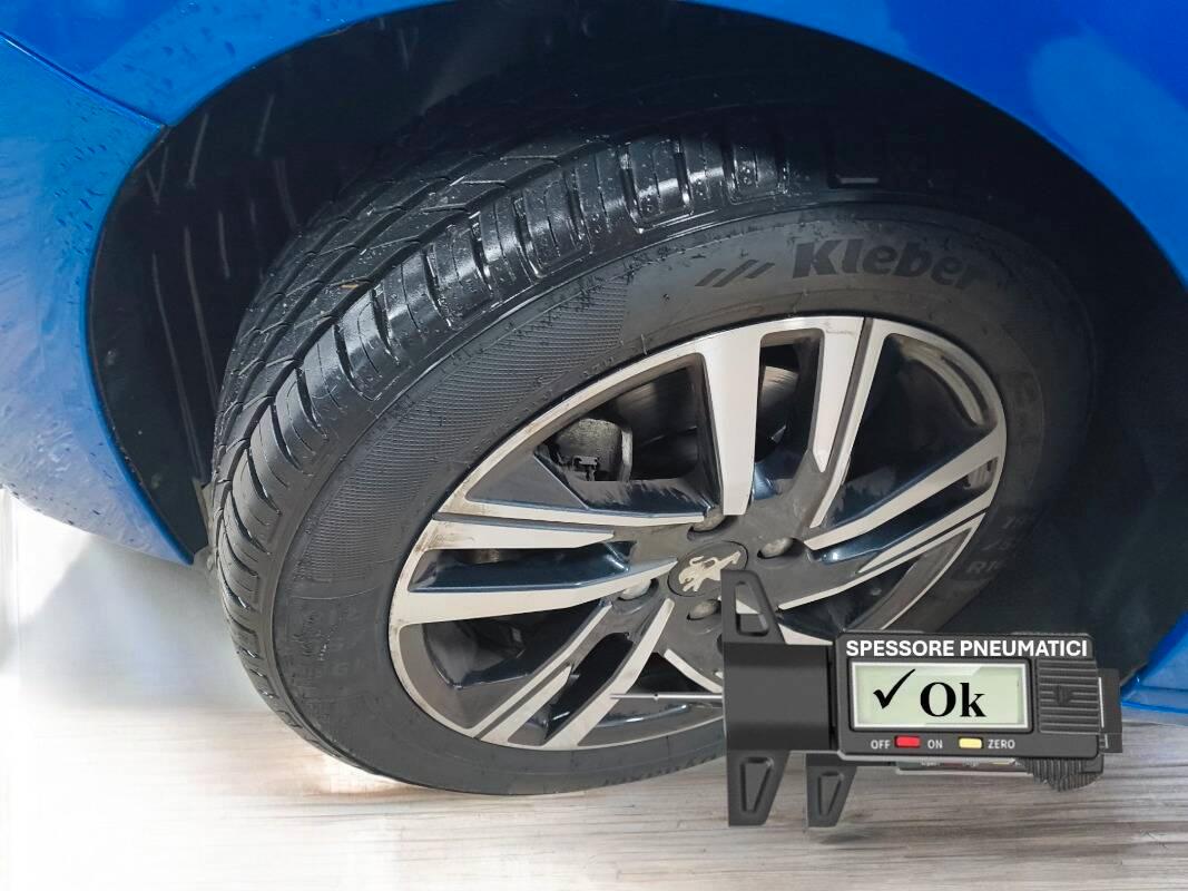 Peugeot 208 208 II 2021 1.2 puretech Allure s&s 100cv my20