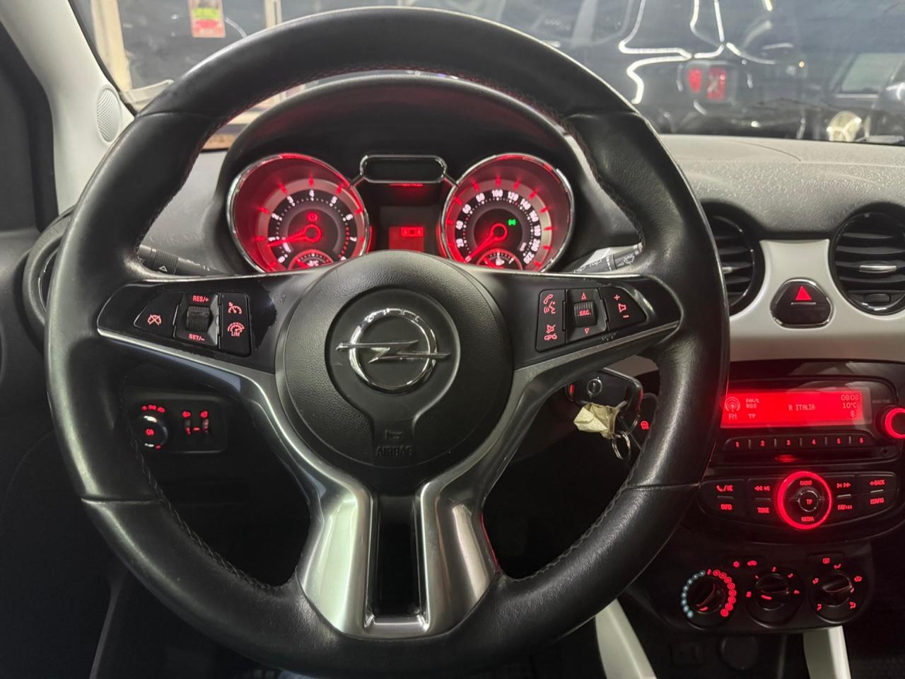 Opel Adam 1.2 70 CV NEOPATENTATI