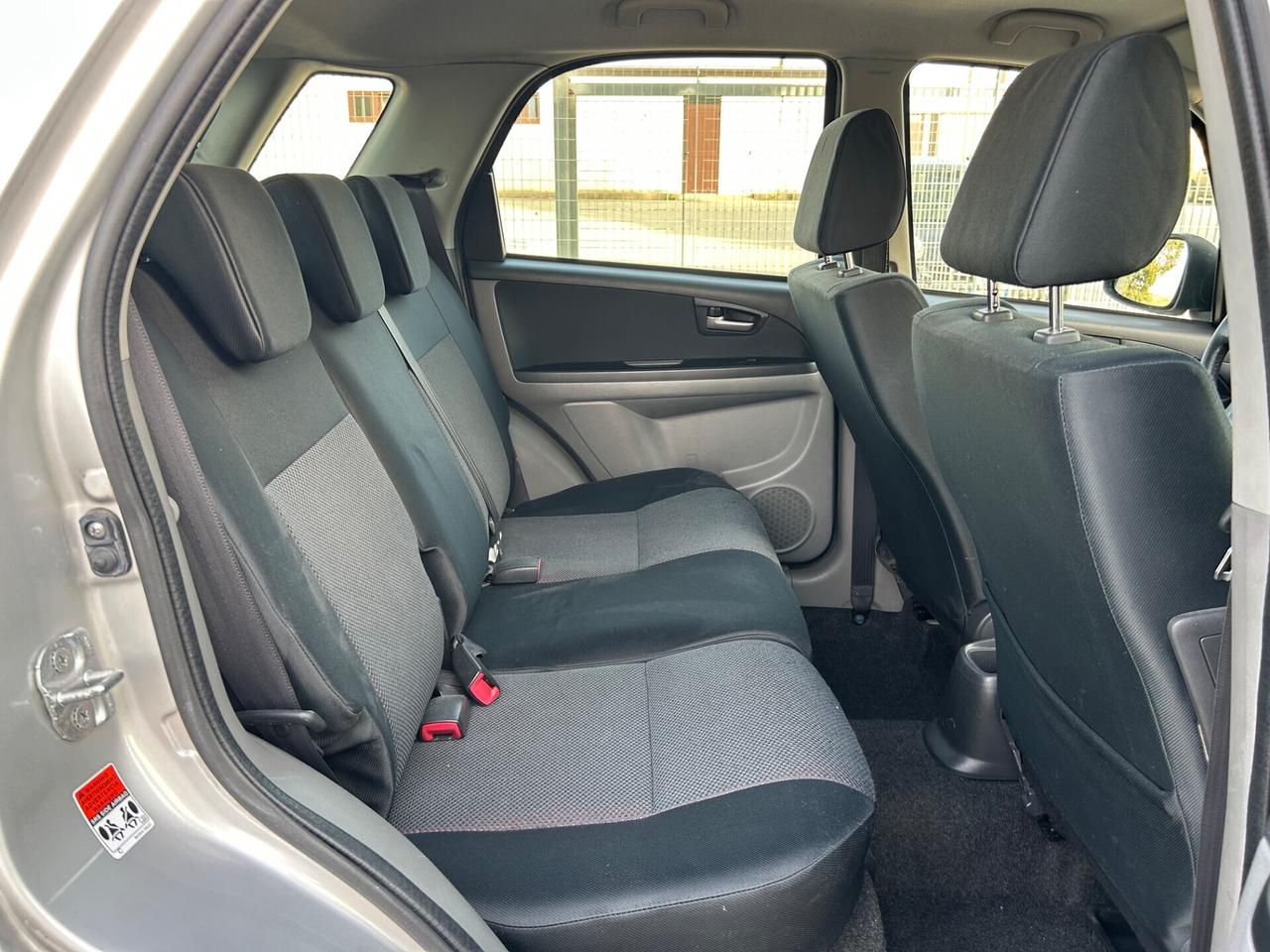 Suzuki SX4 1.9 DDiS 4WD Outdoor Line