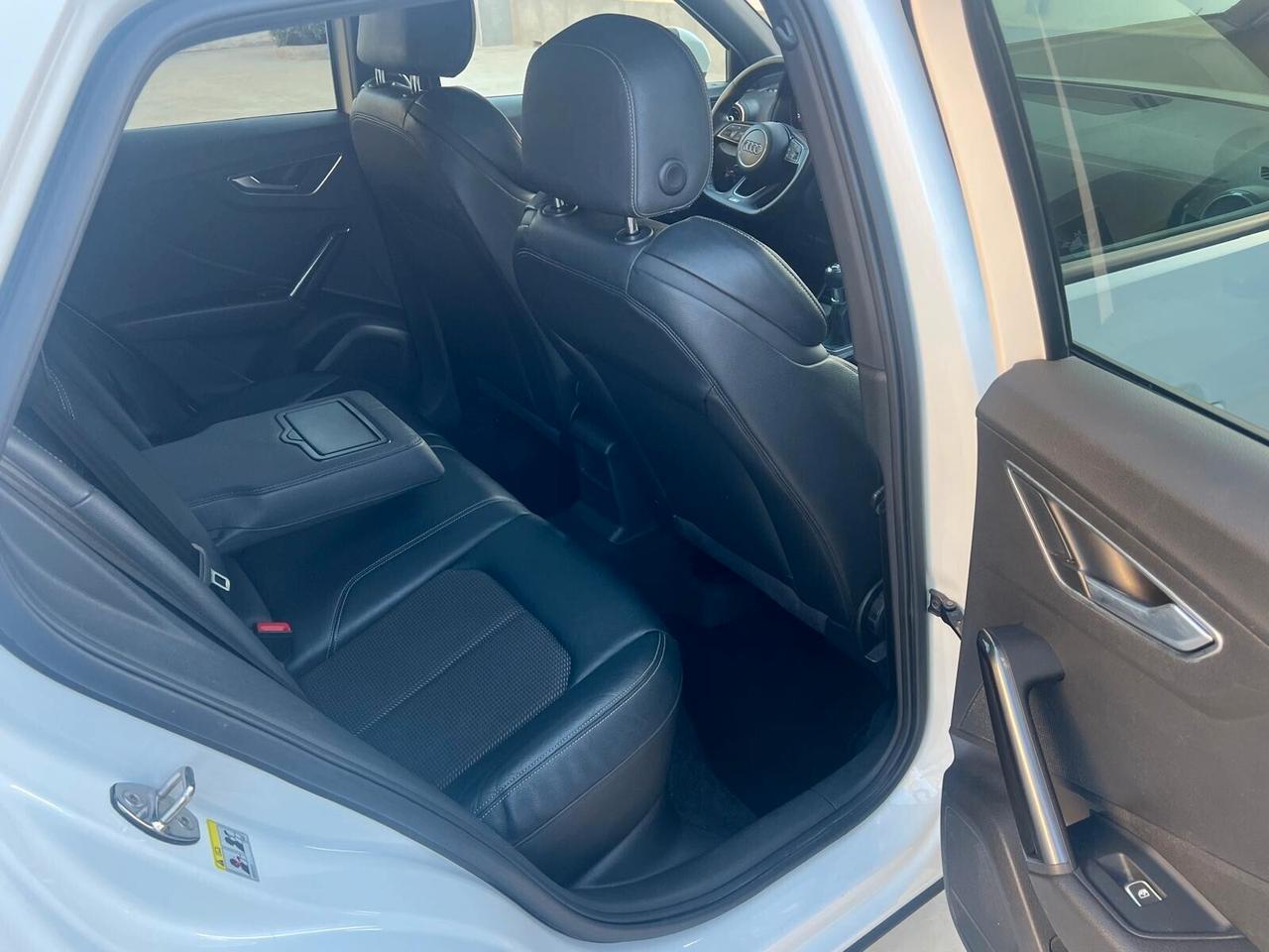 AUDI Q2 S LINE VIRTUAL COKPIT