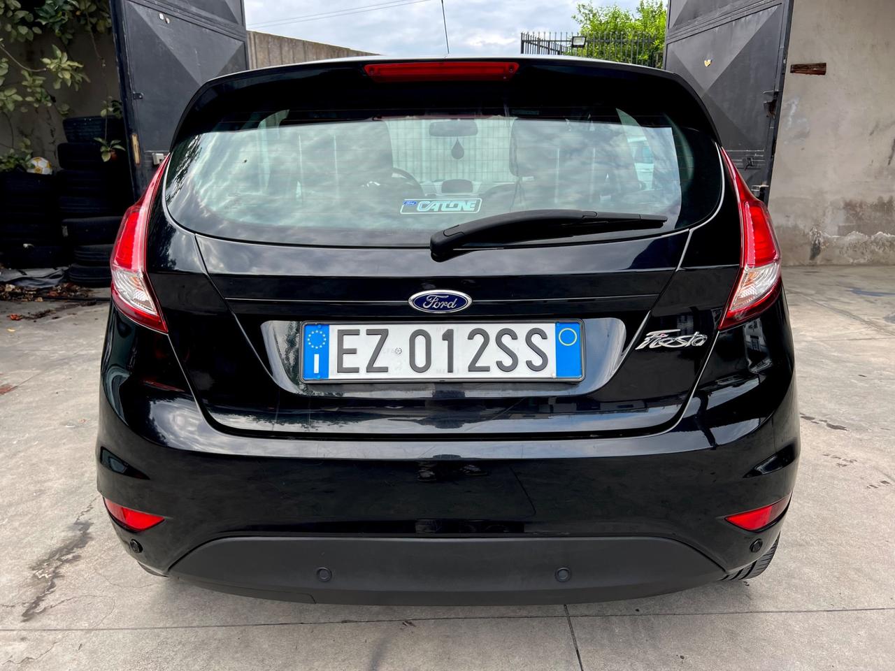 Ford Fiesta 1.5 TDCi 75CV 5 porte Black & White Edition