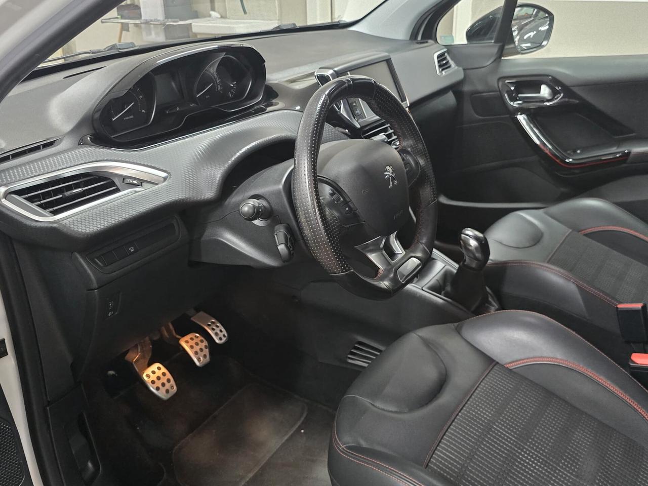Peugeot 208 BlueHDi 100 S&S 5 porte GT Line