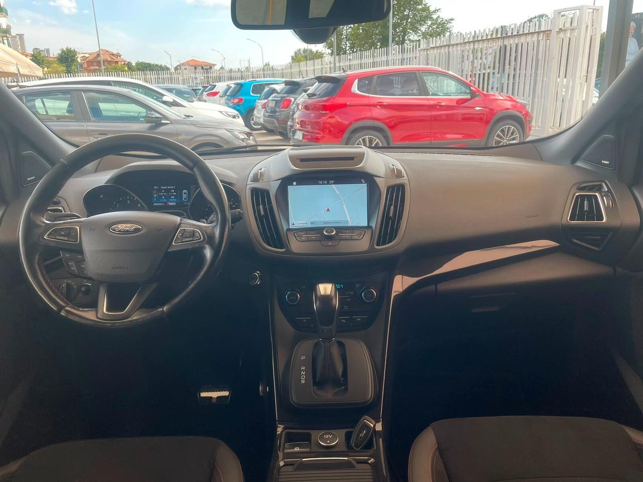 Ford Kuga 1.5 TDCI 120 CV 2WD Powershift Titanium Cambio auto