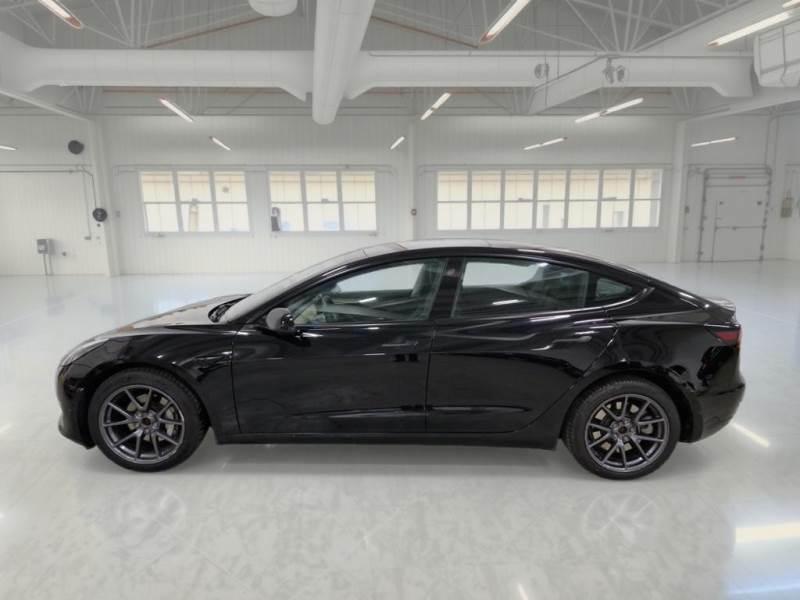 TESLA MODEL 3 75 KWH LONG RANGE DUAL MOTOR AWD 4 PORTE BERLINA