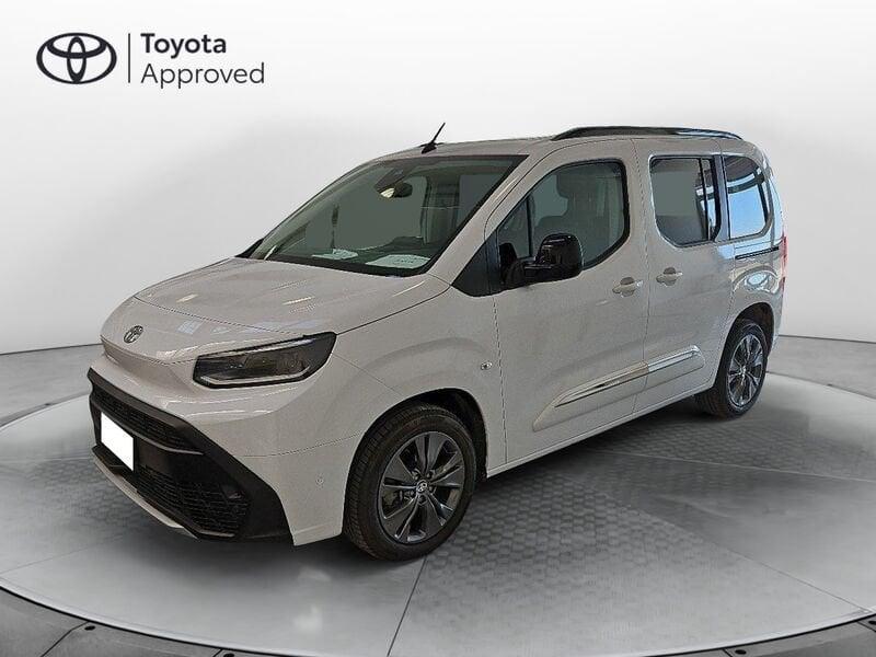 Toyota Proace City Verso 1.5D 130 CV S&S Short A/T Luxury