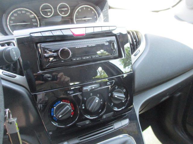 LANCIA Ypsilon 1.2 69 CV 5p GPL Ecochic Elefantino