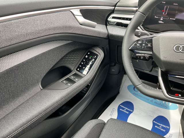AUDI A6 Avant 40 2.0 TDI S tronic S line edition New Model
