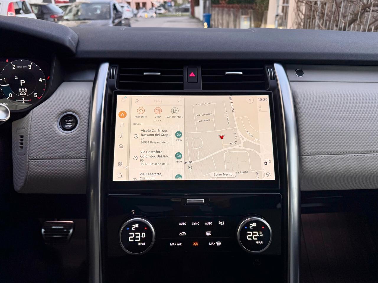 Land Rover Discovery 3.0d i6 mhev R-Dynamic SE awd 249cv 7p auto