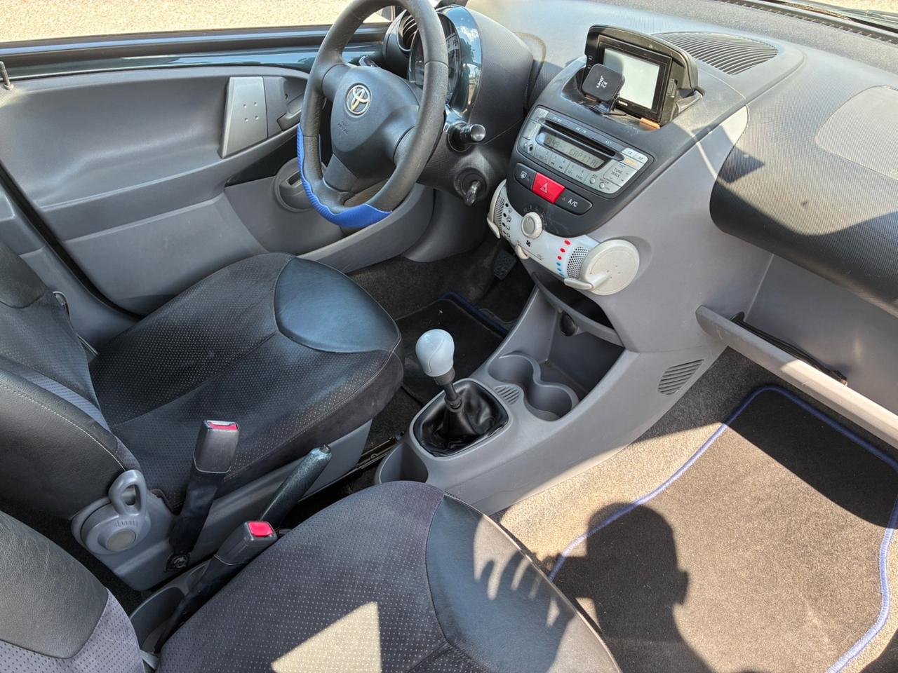 Toyota Aygo 1.0 68cv 5p - 2011