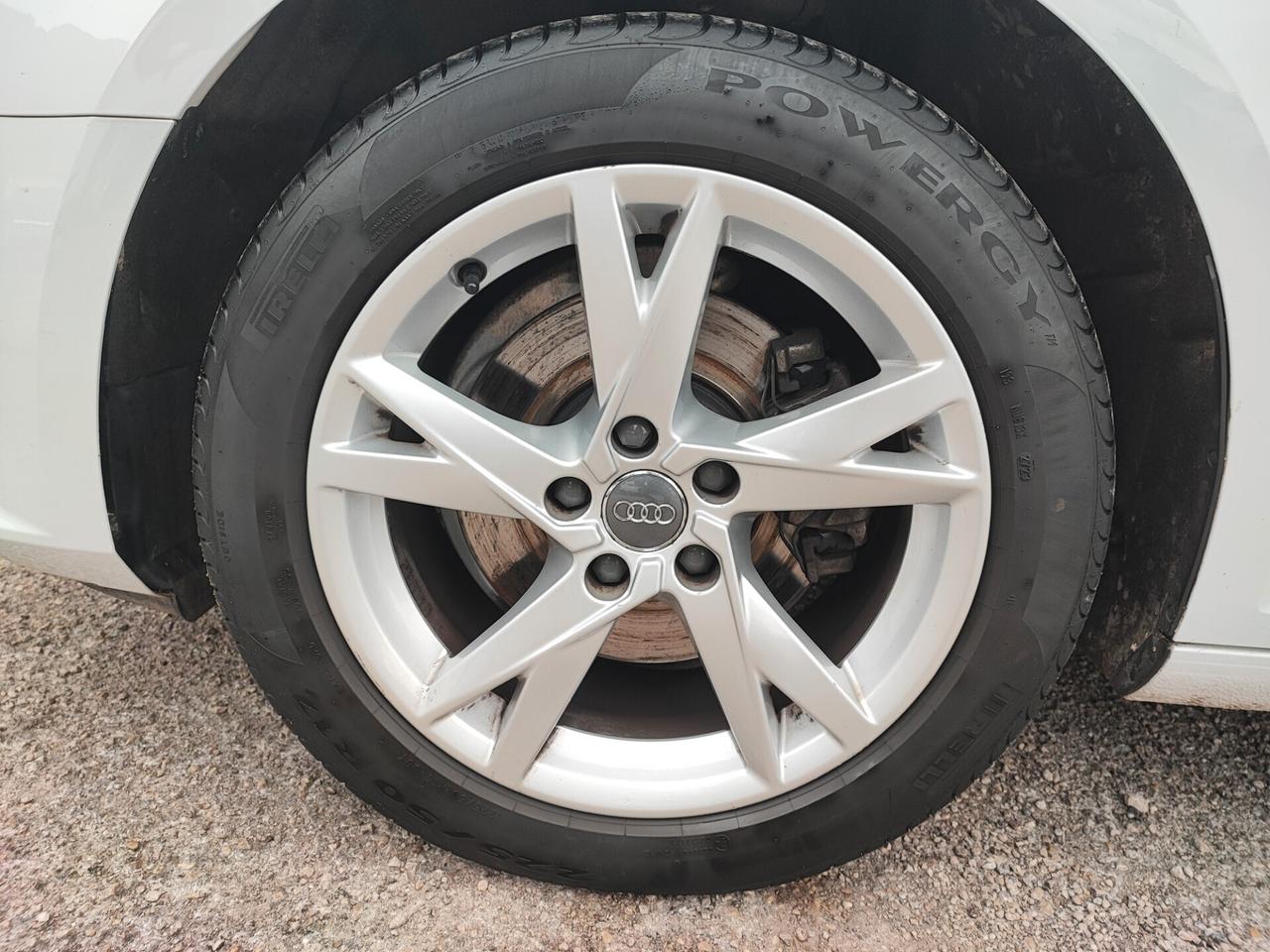 Audi A4 Avant 2.0 TDI 150 CV ultra Sport