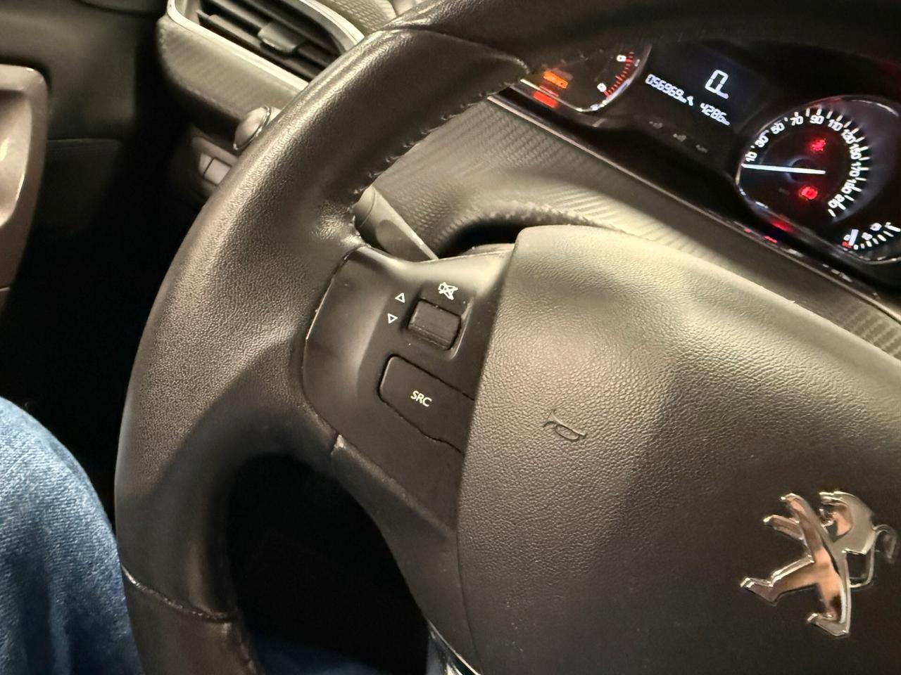 Peugeot 2008 1.4 HDi 68CV Active